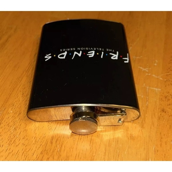 Friends TV Series Flask - Picture 6 of 9